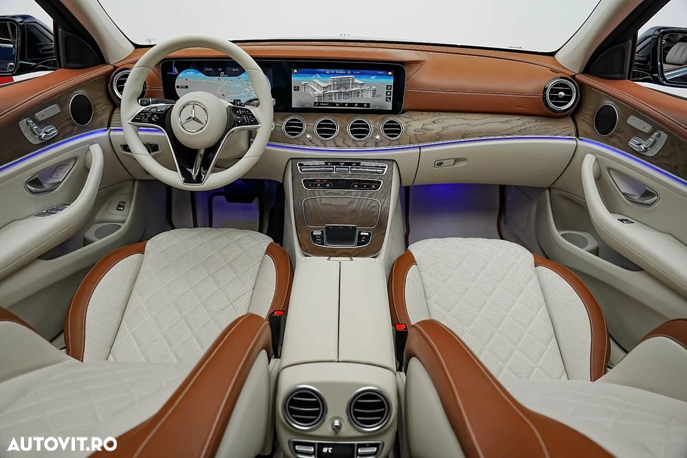 Mercedes-Benz E 220 d 4MATIC 9G-TRONIC Exclusive - 3