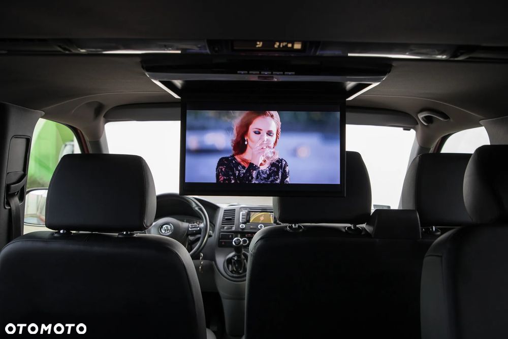 Volkswagen Caravelle - 25