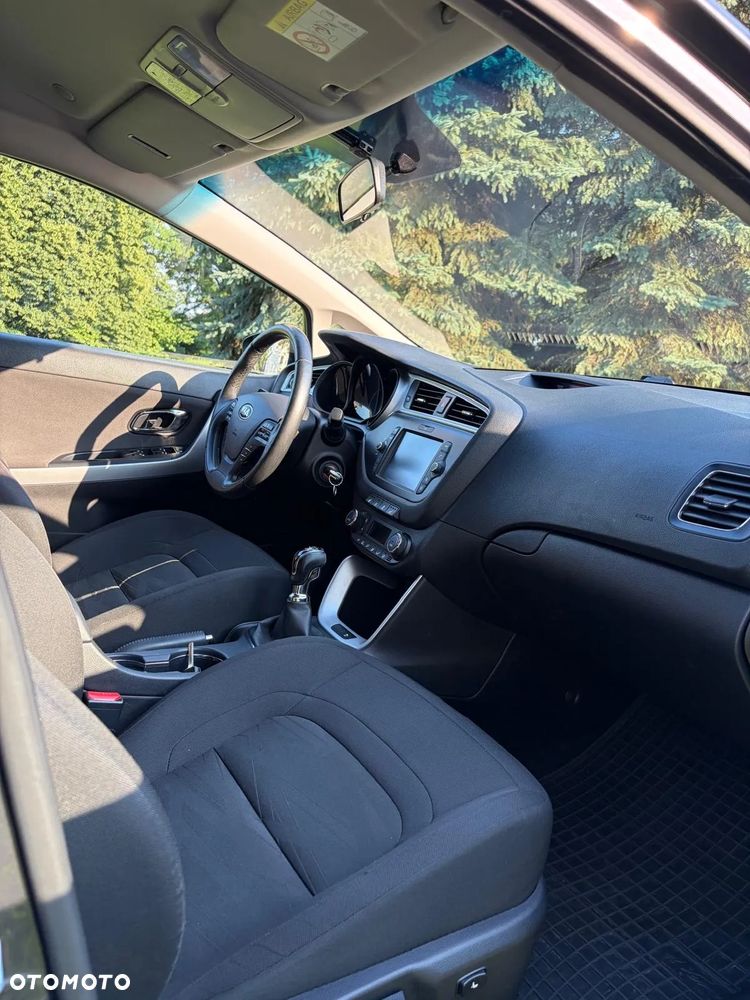 Kia Ceed 1.6 GDI Smart Plus - 10