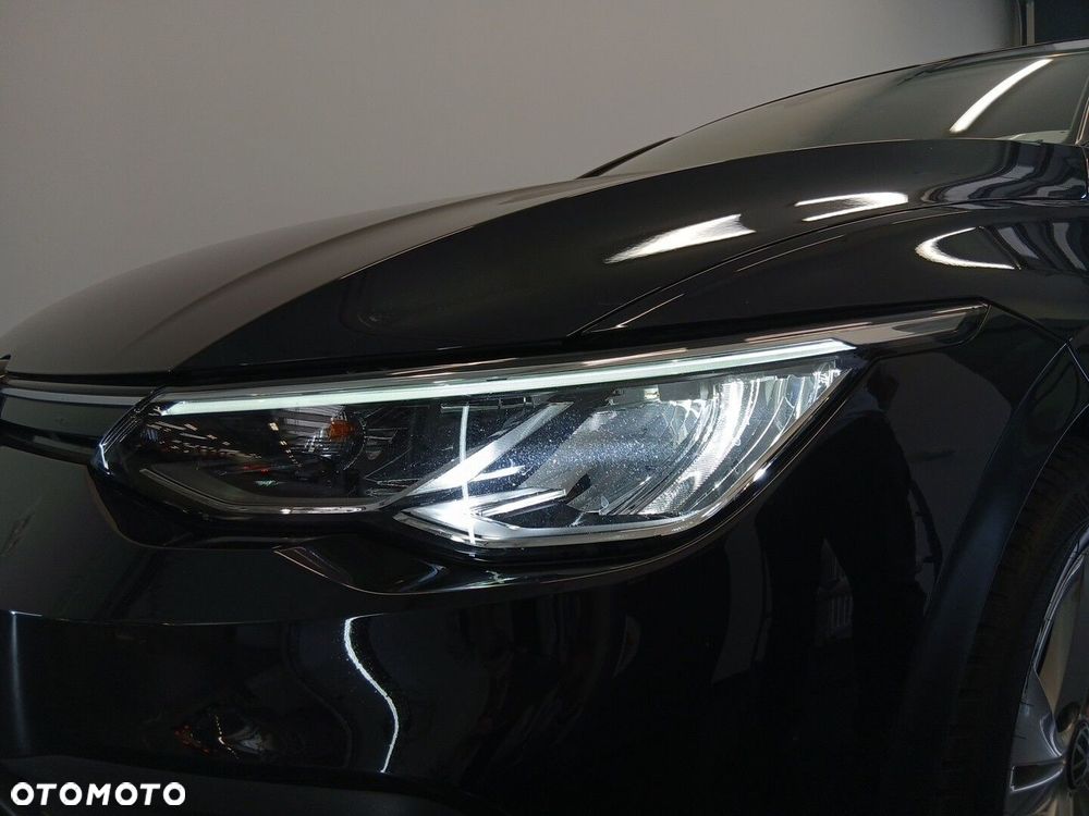Volkswagen Golf 1.0 eTSI Life DSG - 39