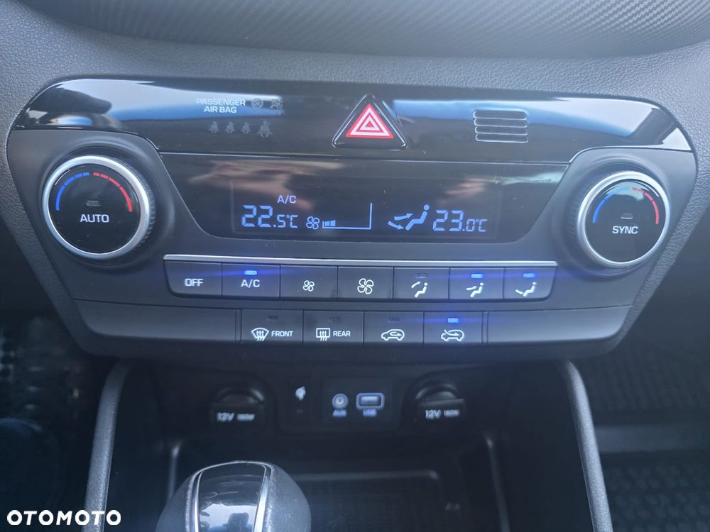 Hyundai Tucson 1.6 CRDi 48V-Hybrid 2WD DCT Select - 12