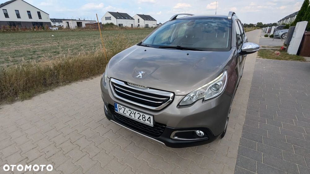 Peugeot 2008 1.6 VTi Allure - 9