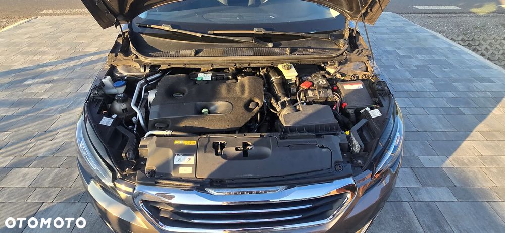 Peugeot 308 BlueHDi 150 Automatik Stop & Start Allure - 9