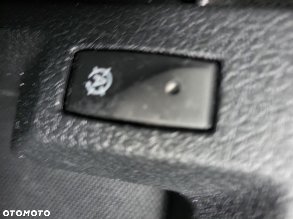 Dacia Sandero Stepway 0.9 TCe Ambiance - 30