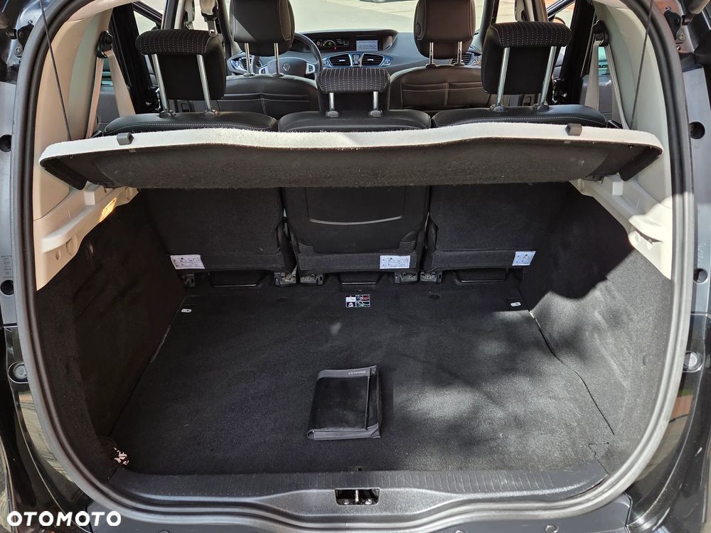 Renault Scenic TCe 130 Bose Edition - 24