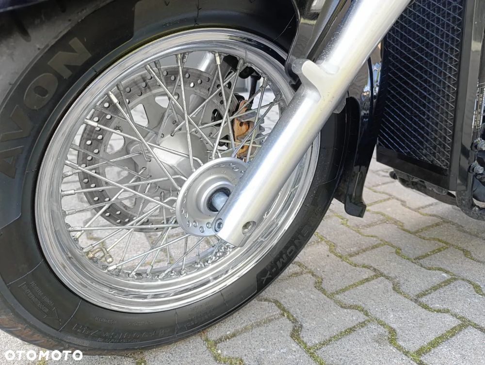 Suzuki VL 800 Volusia - 10