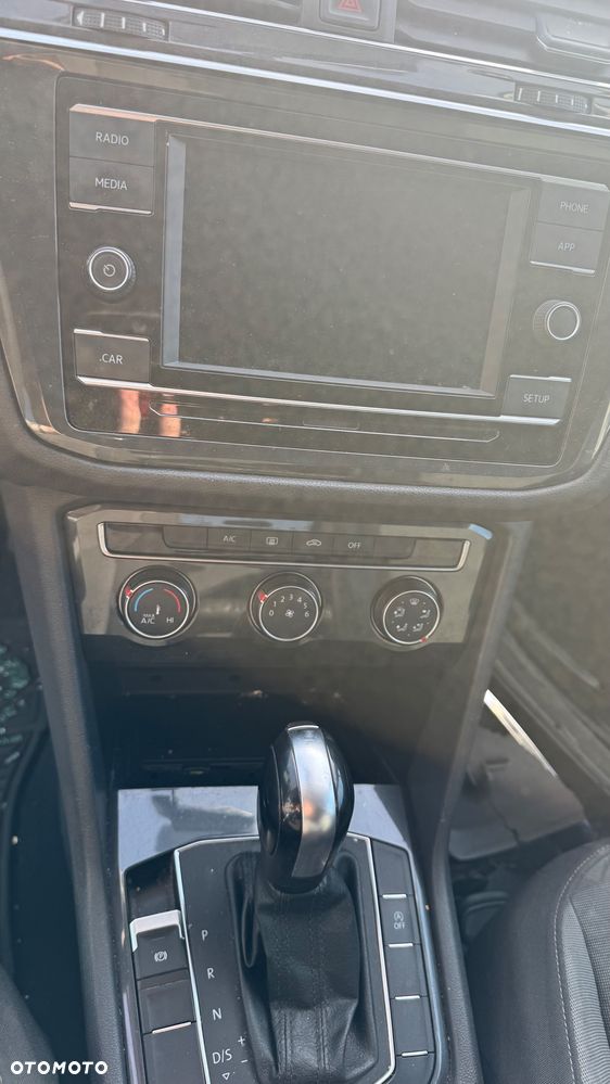 Volkswagen Tiguan - 8