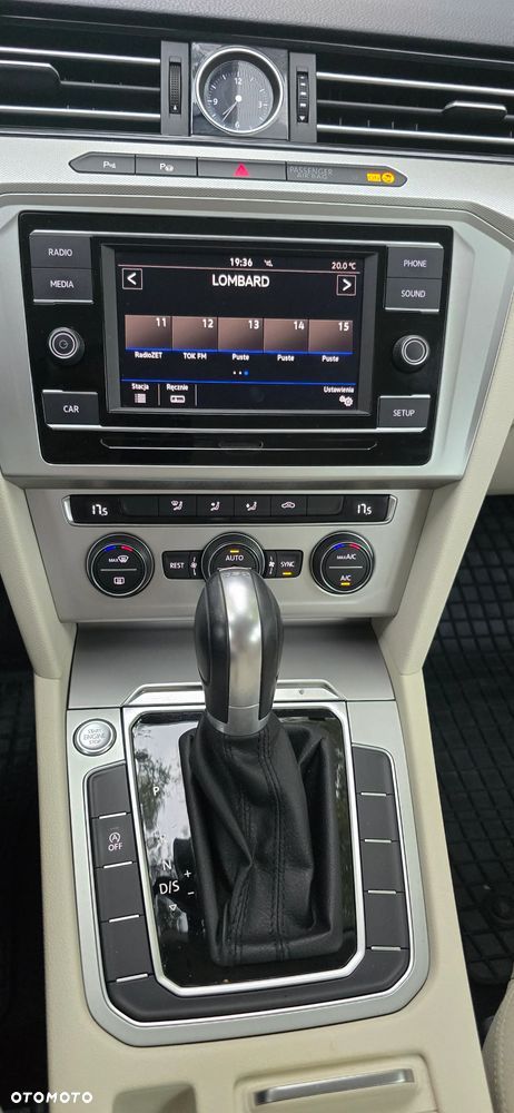 Volkswagen Passat 2.0 TDI BMT Comfortline DSG - 9