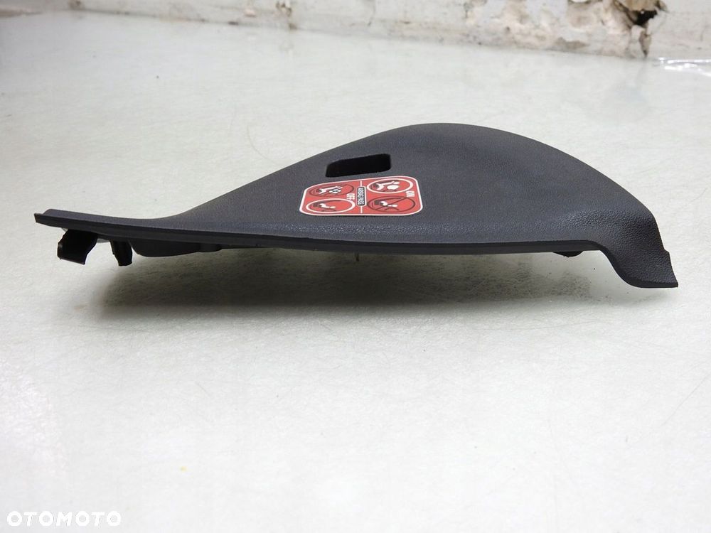 OSŁONA KONSOLI PRAWA CITROEN C3 PICASSO - 2