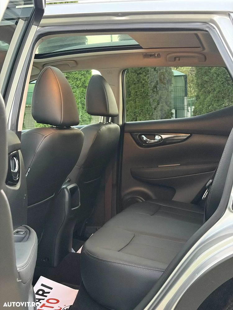 Nissan Qashqai 1.6 DCI TEKNA+ - 11
