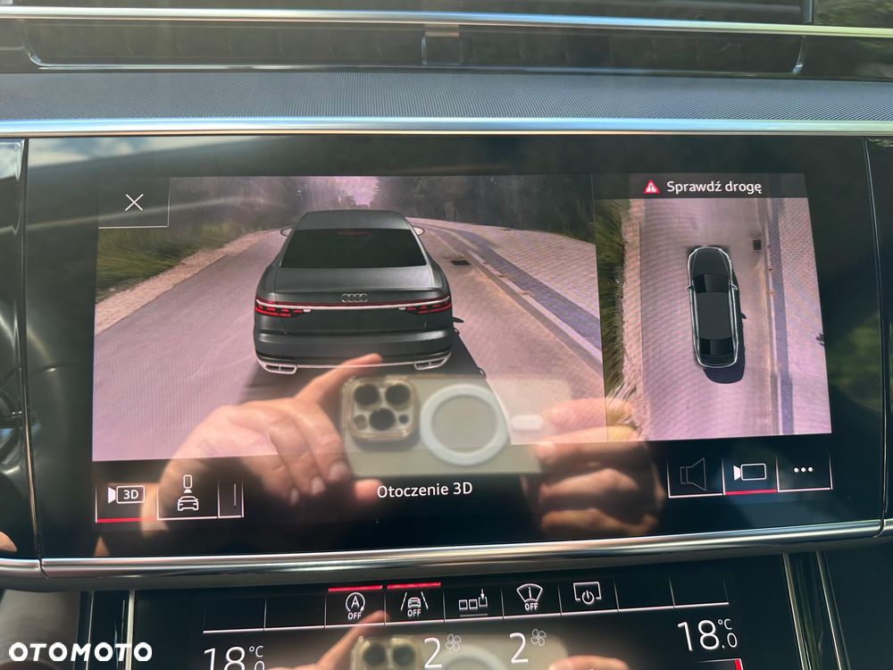 Audi A8 - 24