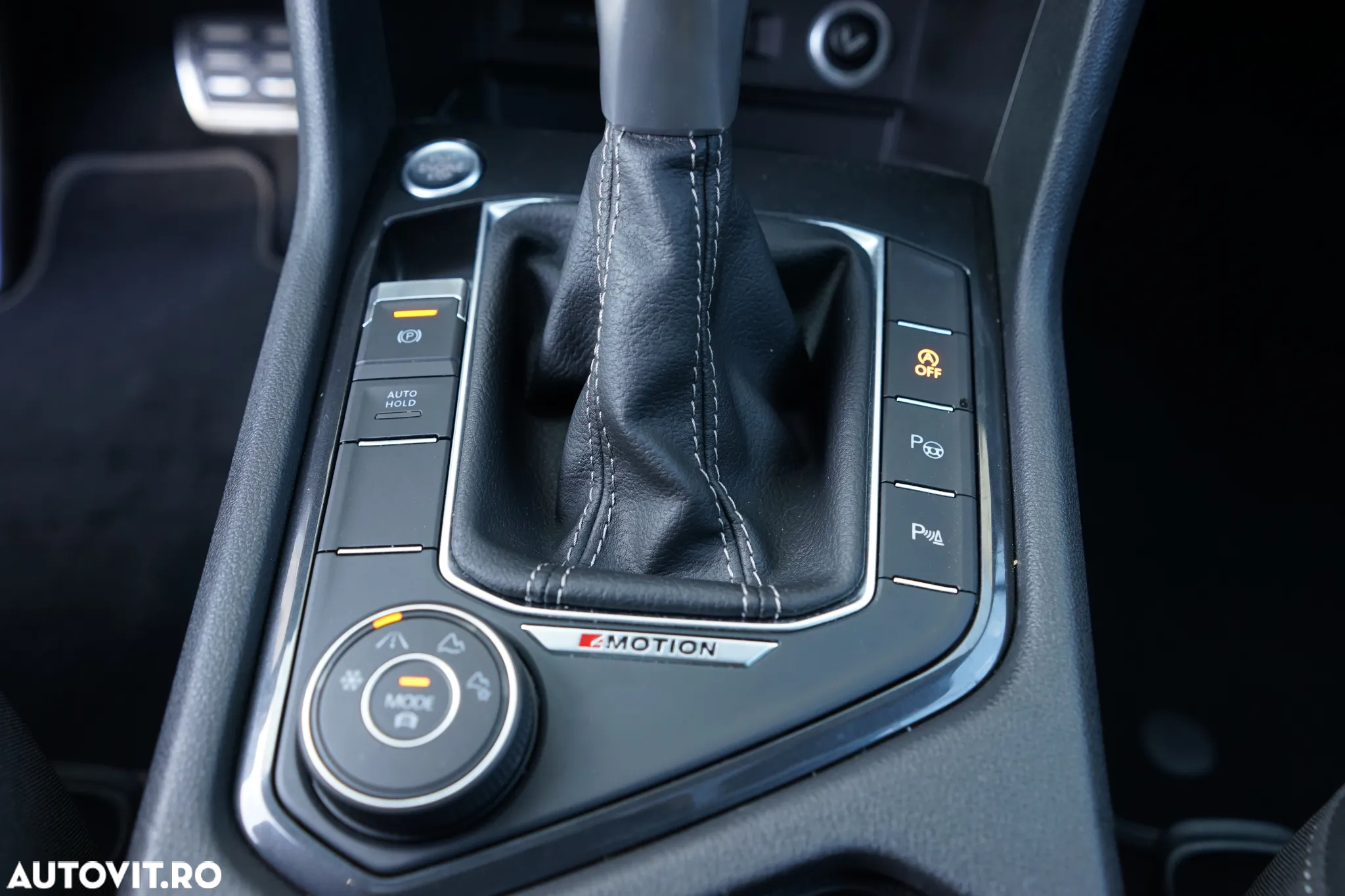 Volkswagen Tiguan - 24