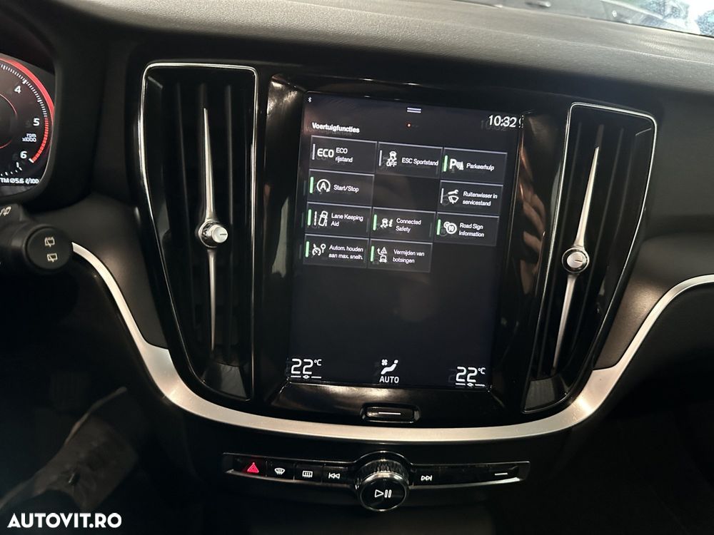 Volvo V60 D3 DRIVe Kinetic - 14