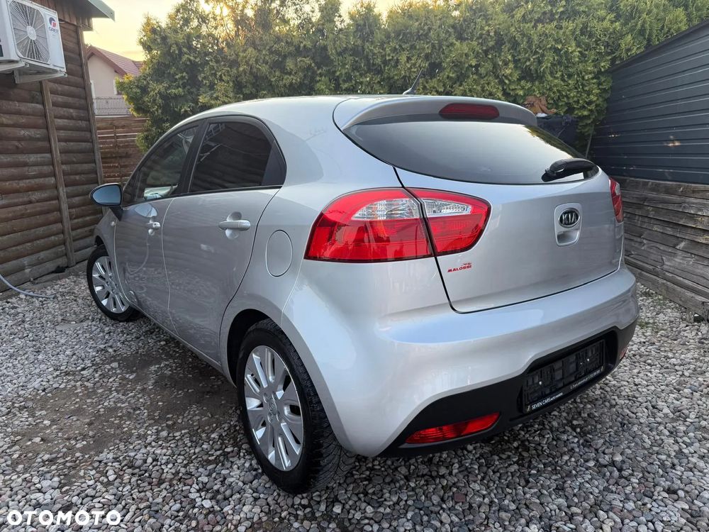 Kia Rio 1.2 Edition 7 - 8