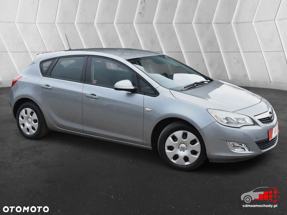 Opel Astra - 4