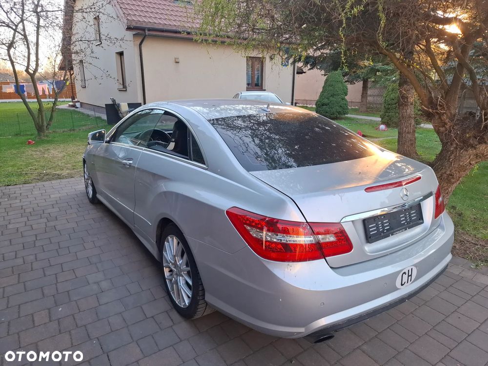 Mercedes-Benz Klasa E - 6