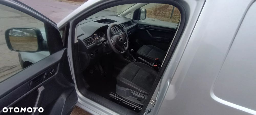 Volkswagen Caddy - 11