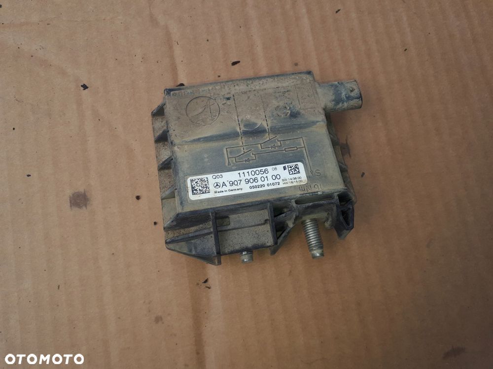 mercedes sprinter 907 moduł sterownik 9079060100 - 1