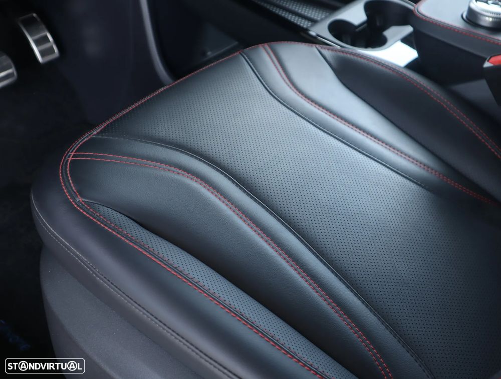 Ford Mustang Mach-E AWD PREMIUM - 30