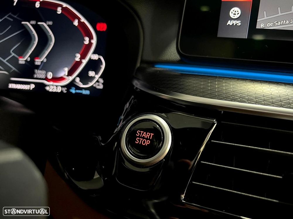 BMW 530 e Pack Desportivo M - 14