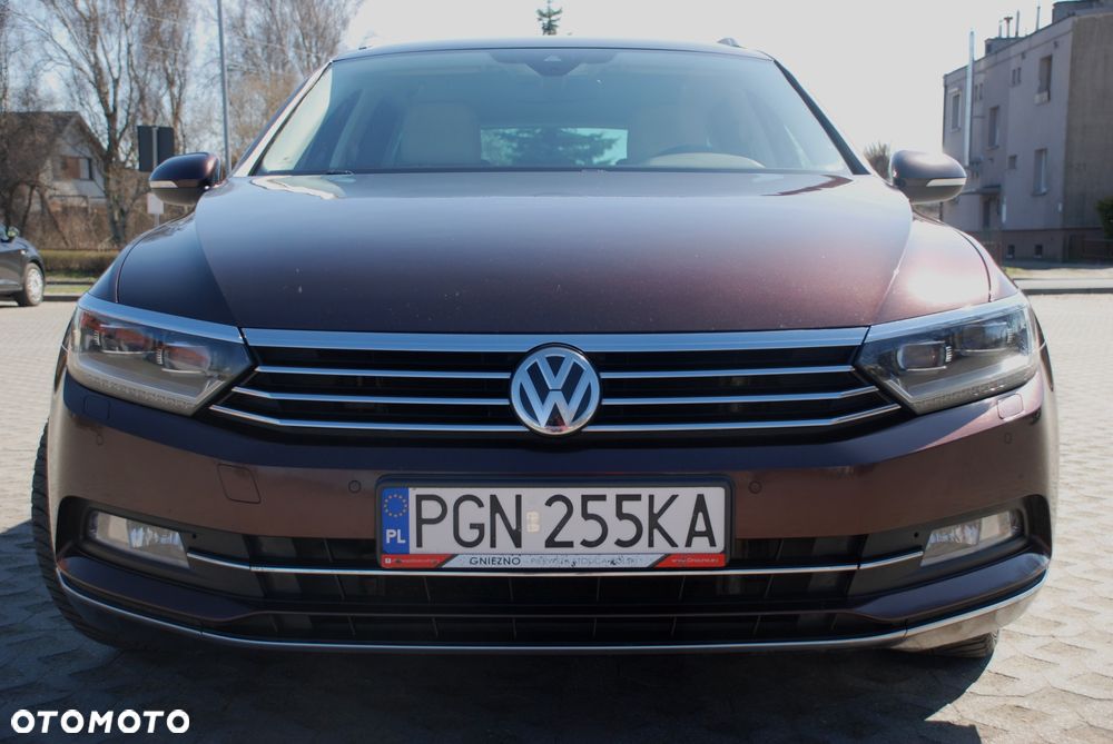 Volkswagen Passat 2.0 TDI BMT Highline - 12