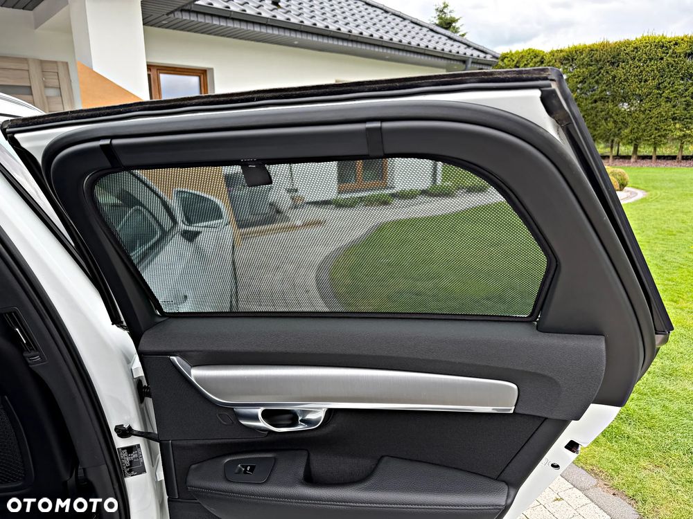 Volvo V90 D4 Geartronic Momentum - 29