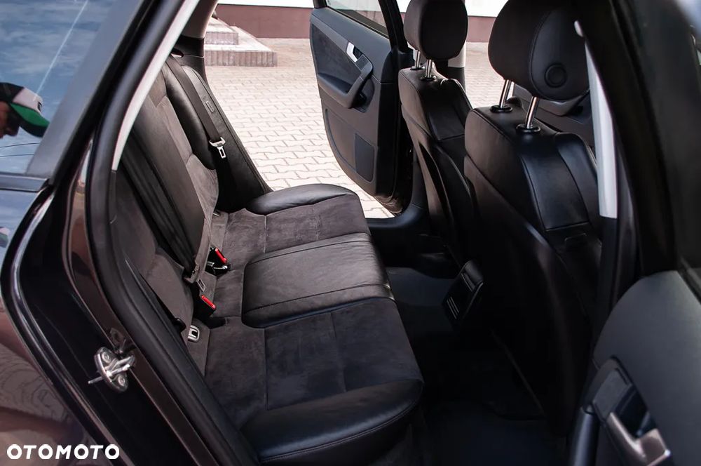 Audi A3 ver-1-8-tfsi-sportback-quattro-s-line-sportpaket - 29