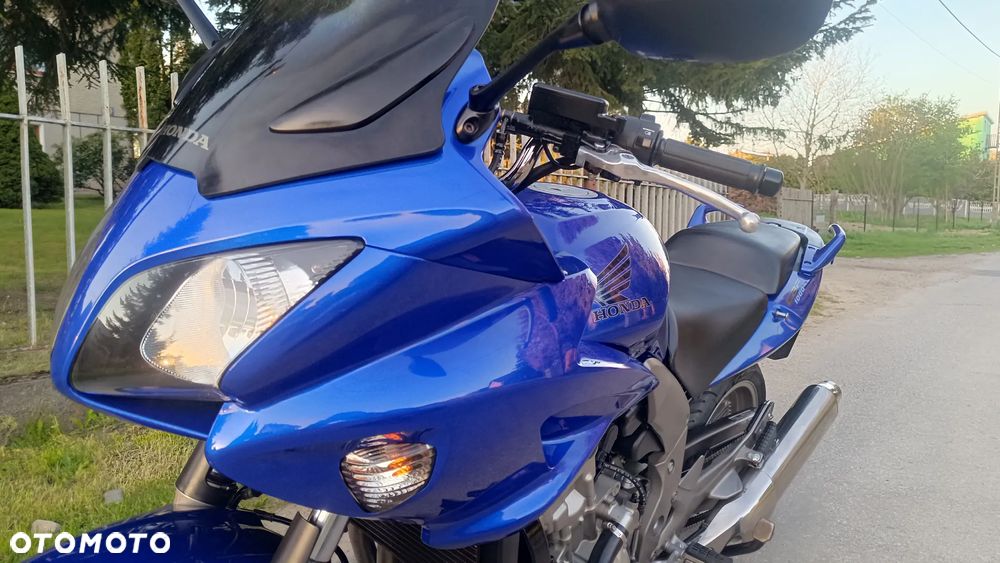 Honda CBF - 11