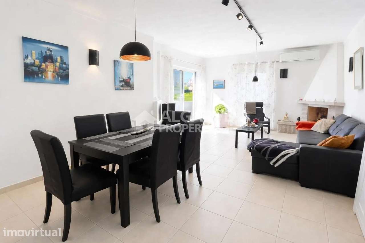 Apartamento T2+1 Duplex com Piscina em Quarteira - Grande imagem: 2/27