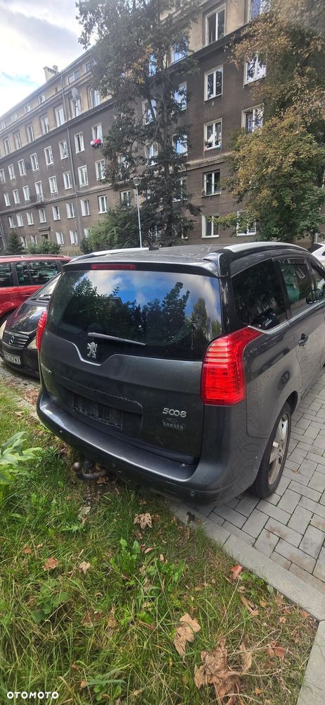 Peugeot 5008 1.6 HDi Trendy - 3
