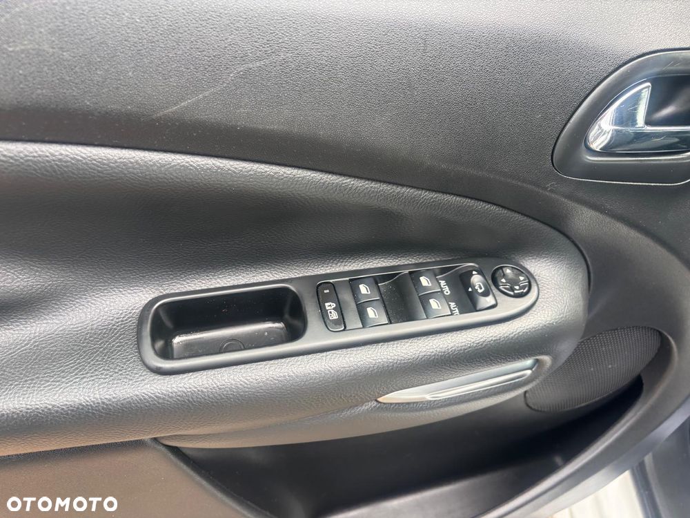 Citroën C3 Picasso 1.4i Exclusive - 24