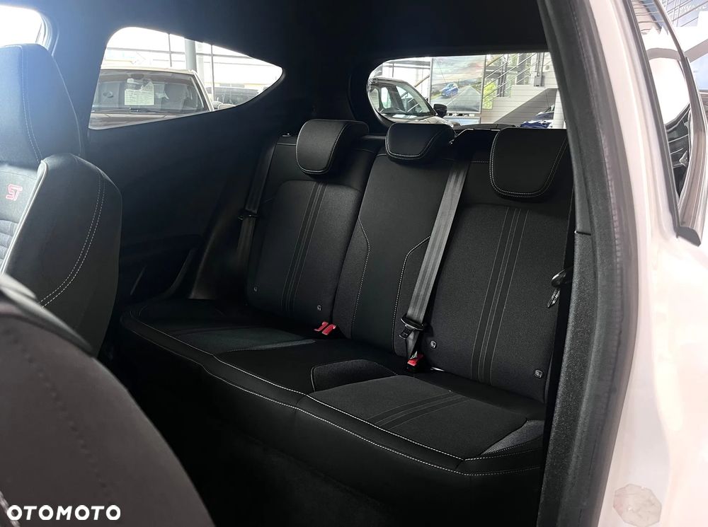Ford Fiesta 1.5 EcoBoost S&S ST - 21