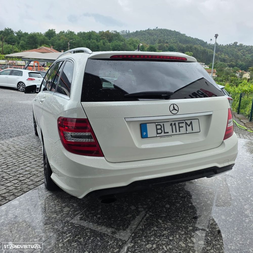 Mercedes-Benz C 200 - 16