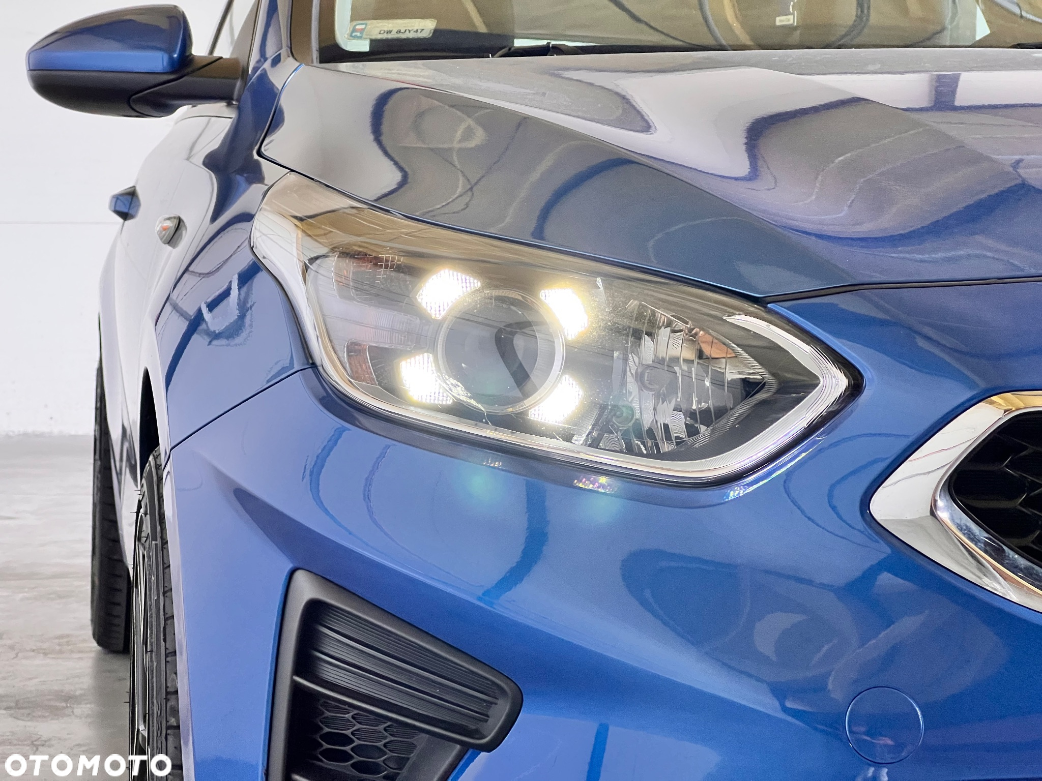 Kia Ceed 1.6 CRDi SCR M - 11