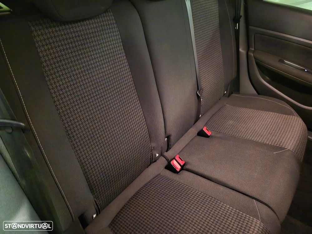 Peugeot 308 SW 1.5 BlueHDi Active - 32