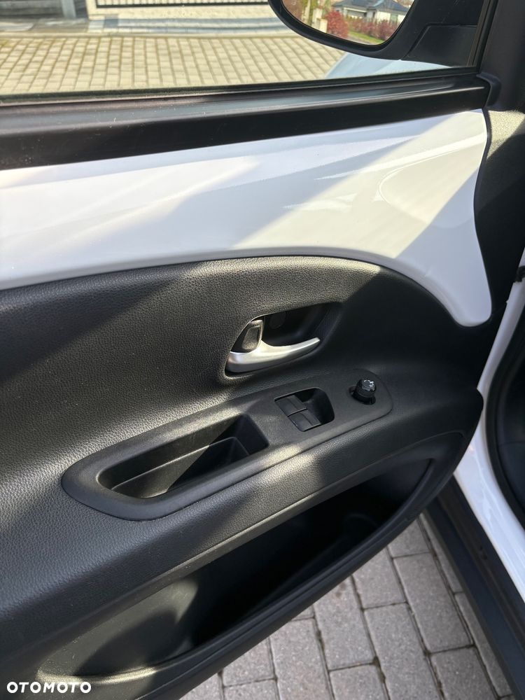 Toyota Aygo X Air Limited - 19