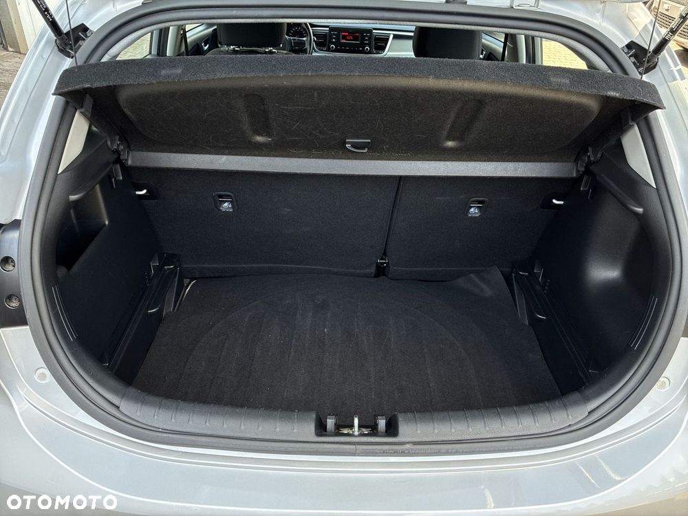 Kia Rio 1.2 M - 18