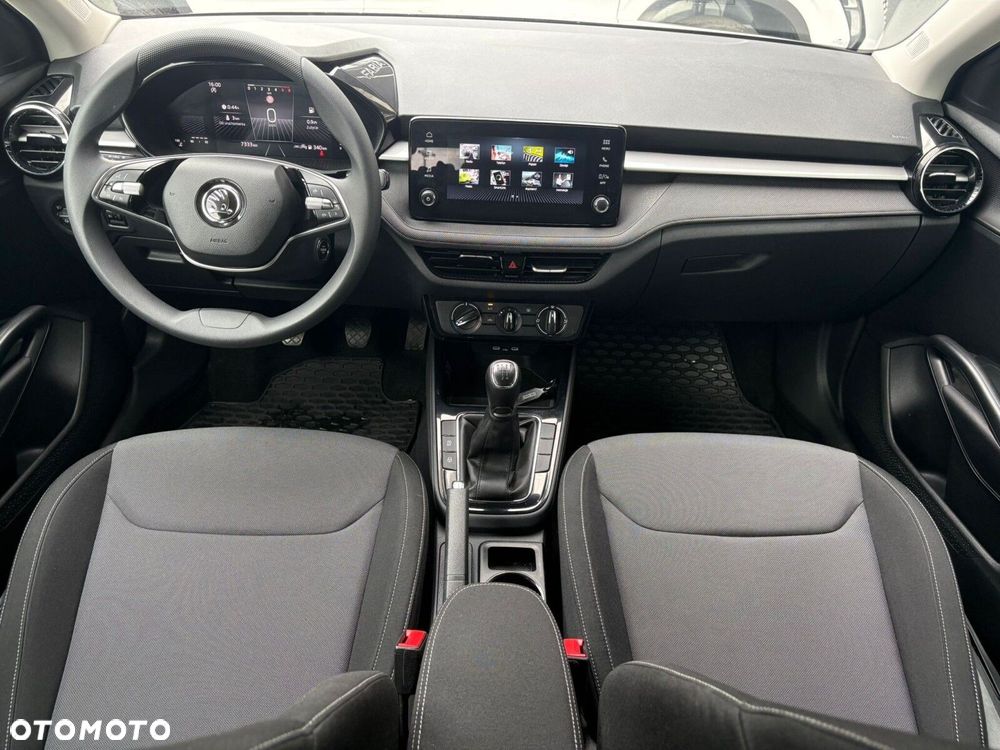 Skoda Fabia 1.0 Selection - 6
