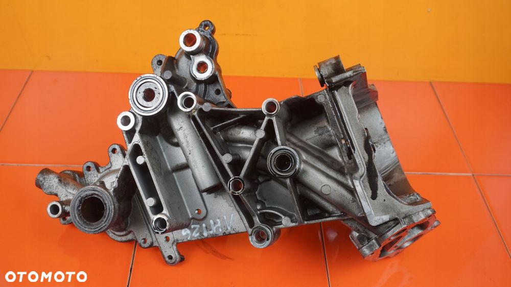 ZAFIRA C INSIGNIA 2.0 CDTI 17r 170KM B20DTH podstawa chlodniczki oleju - 3