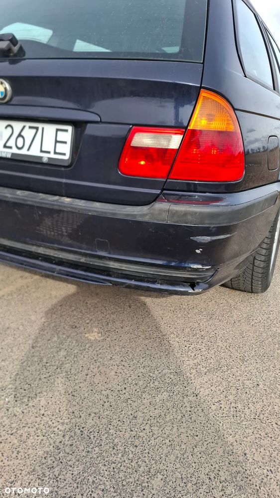 BMW Seria 3 318i - 6