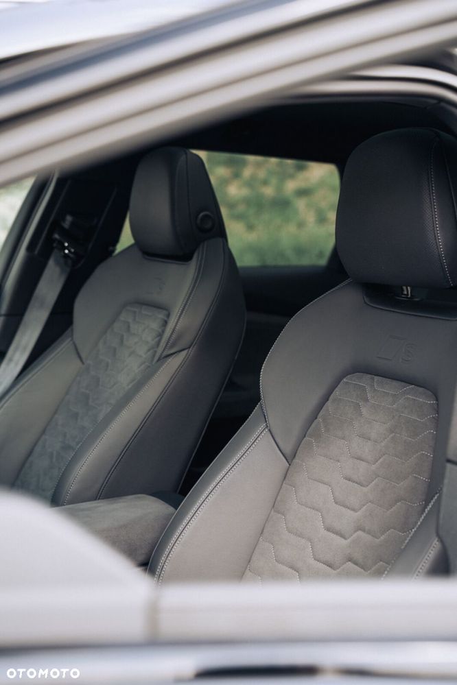 Audi A6 Sportback e-tron - 16