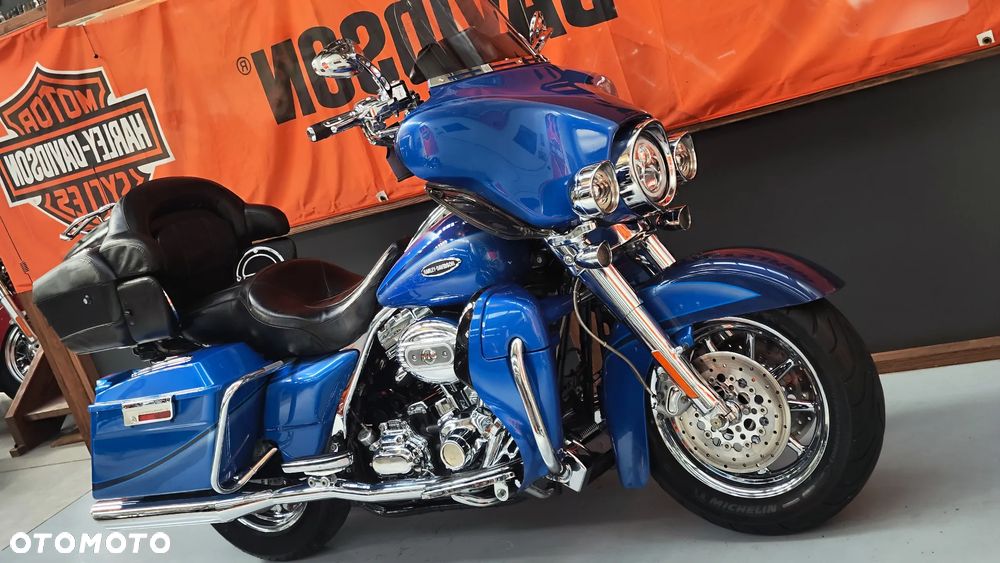 Harley-Davidson Touring Ultra Limited - 12