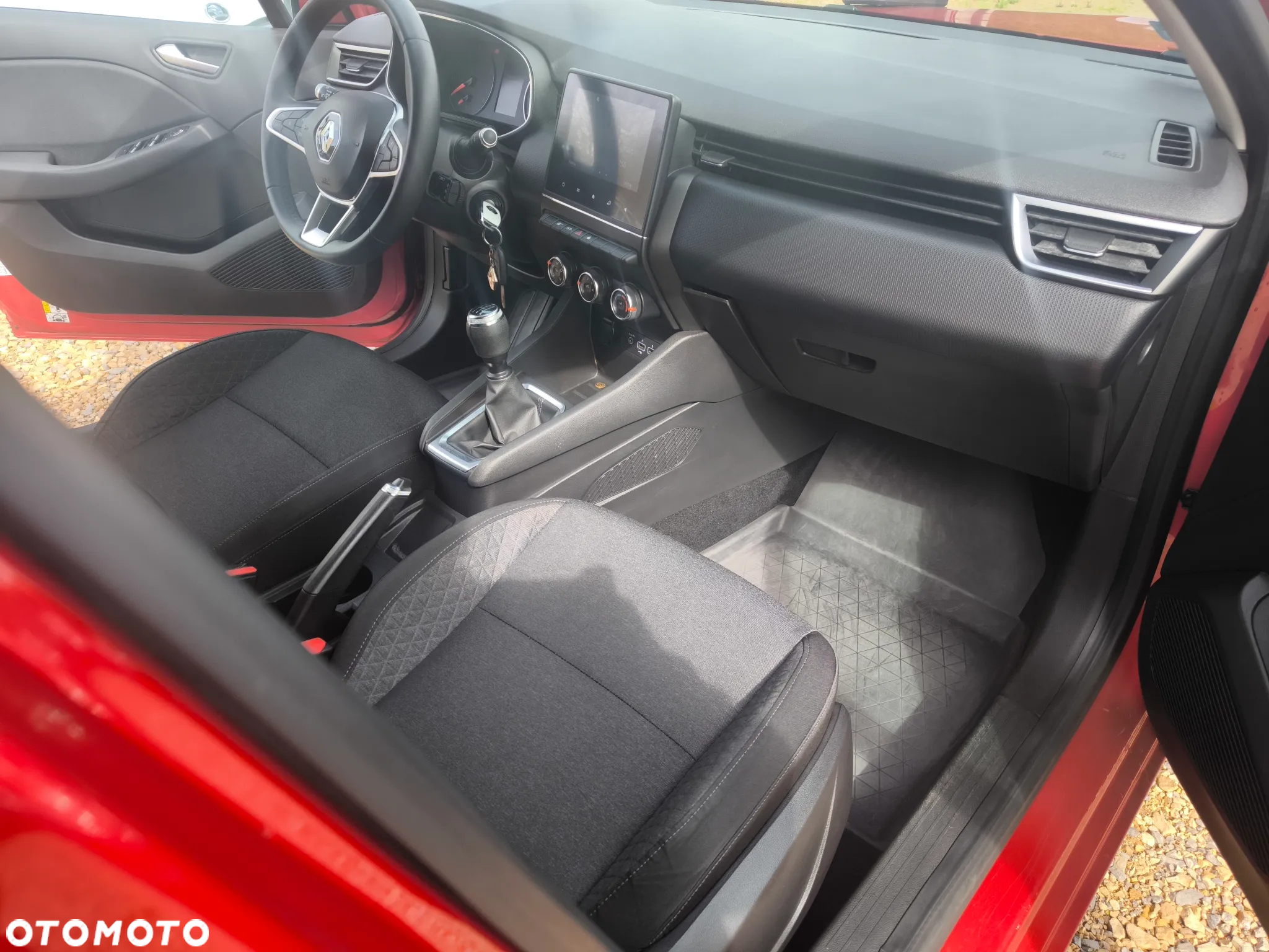 Renault Clio - 15