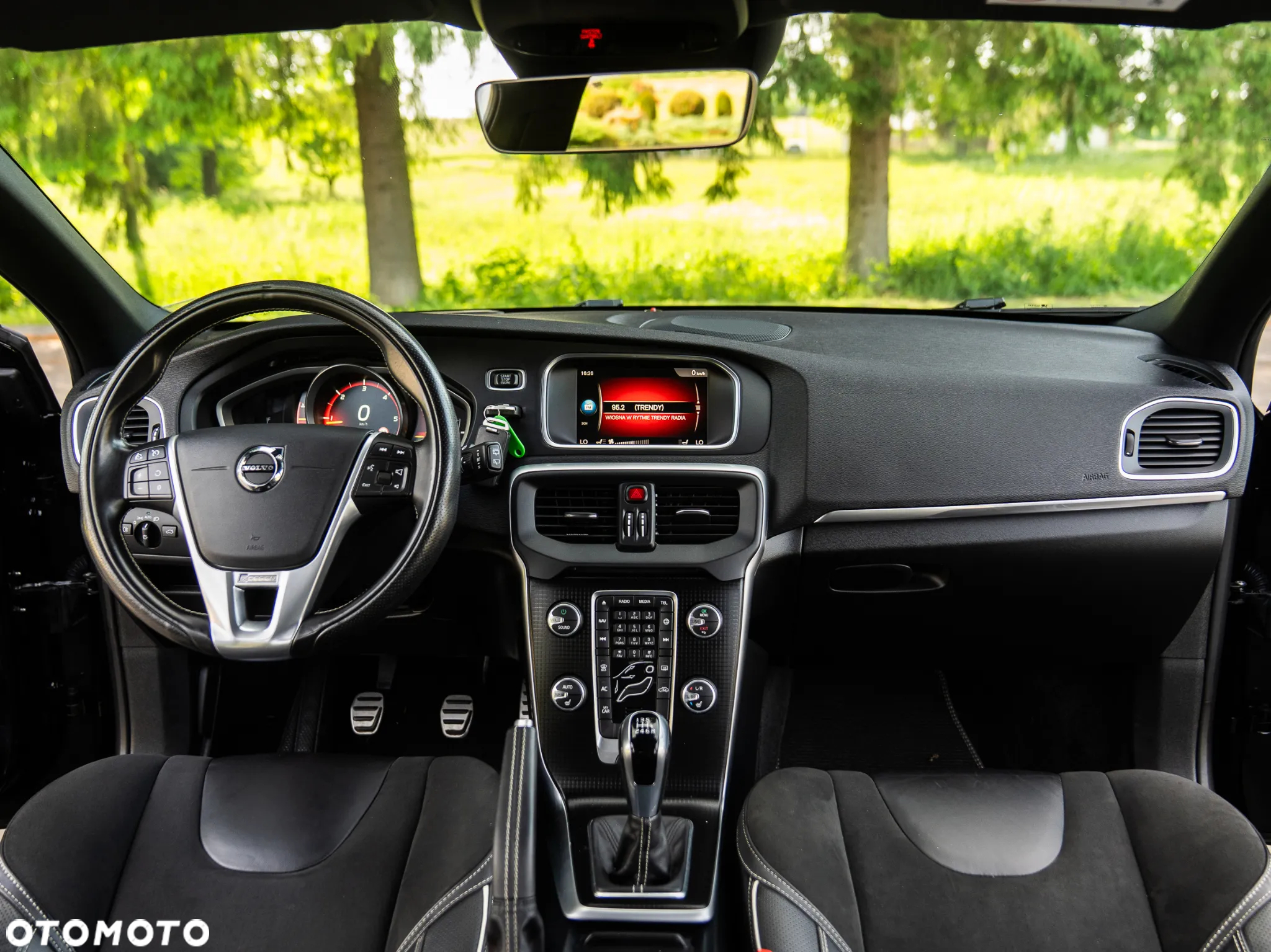 Volvo V40 D2 RDesign - 30