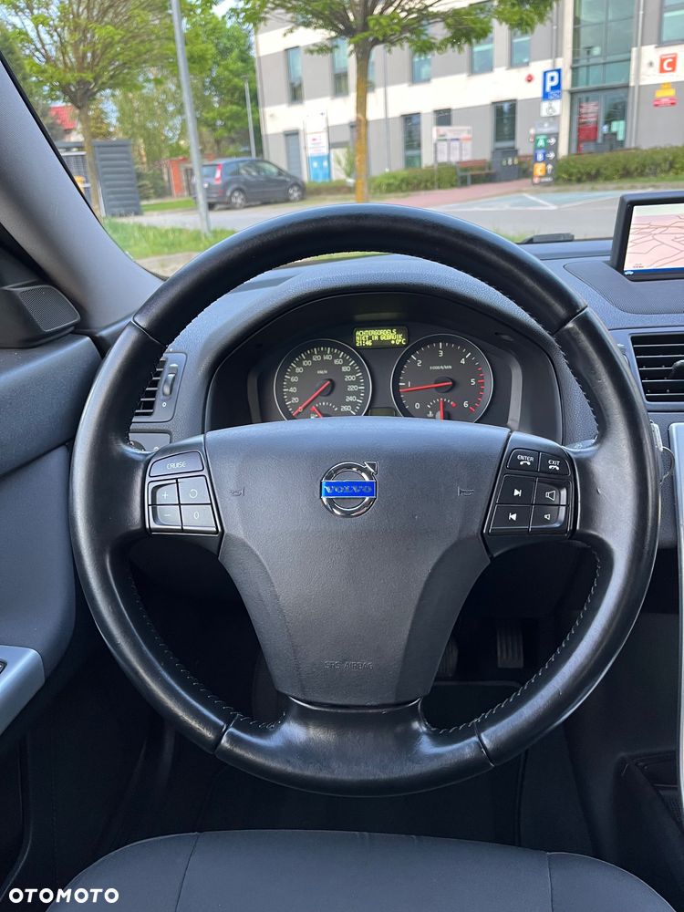 Volvo S40 D2 DRIVe Momentum Start-Stop - 15
