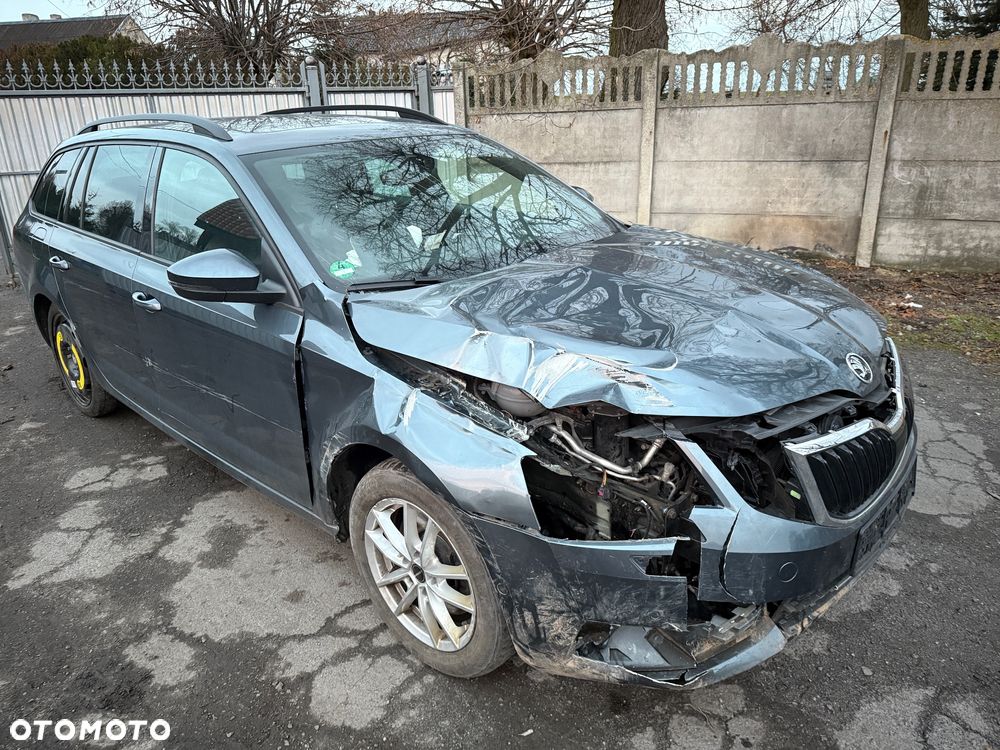 Skoda Octavia 2.0 TDI DSG Exclusive - 19