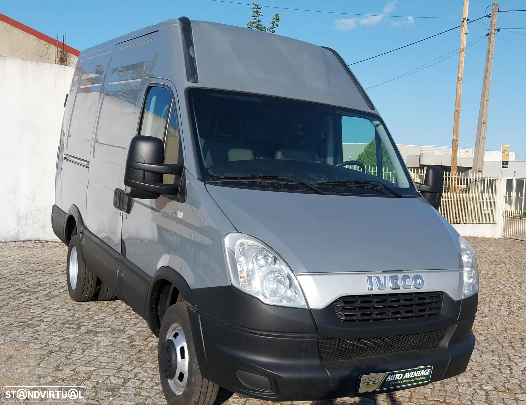 Iveco DAILY  35C17 RODADO DUPLO - 5