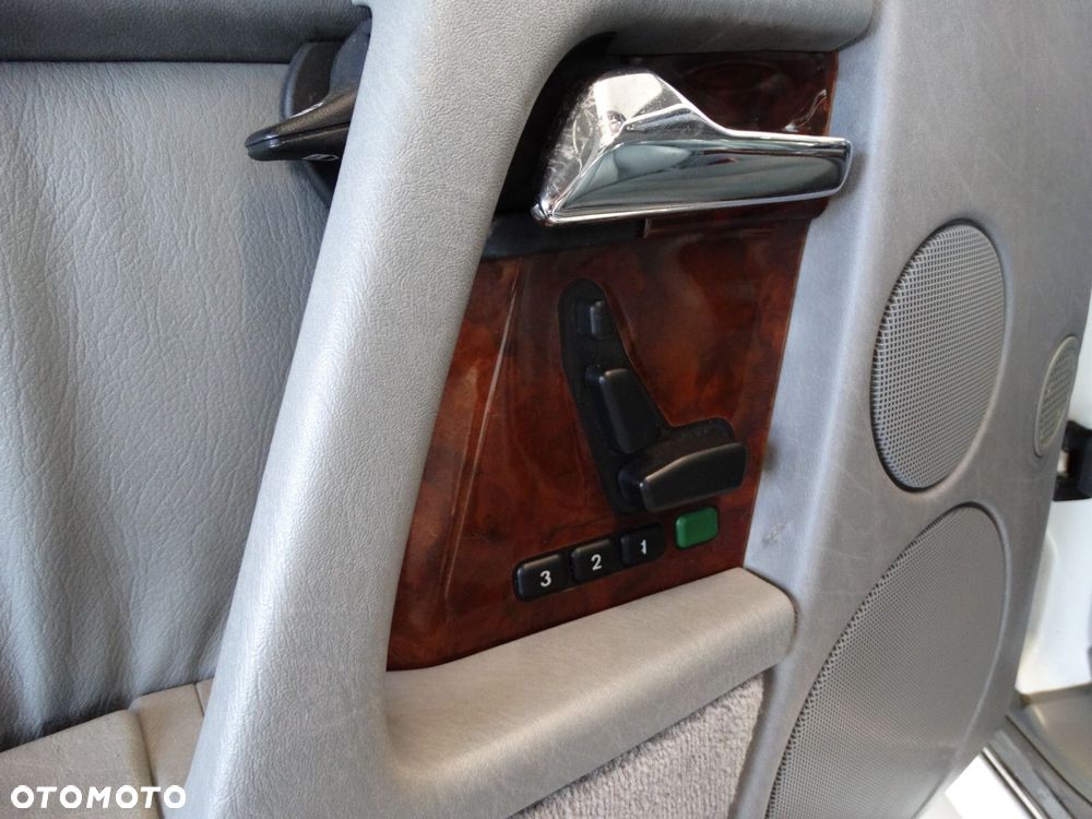 Mercedes-Benz SL - 14