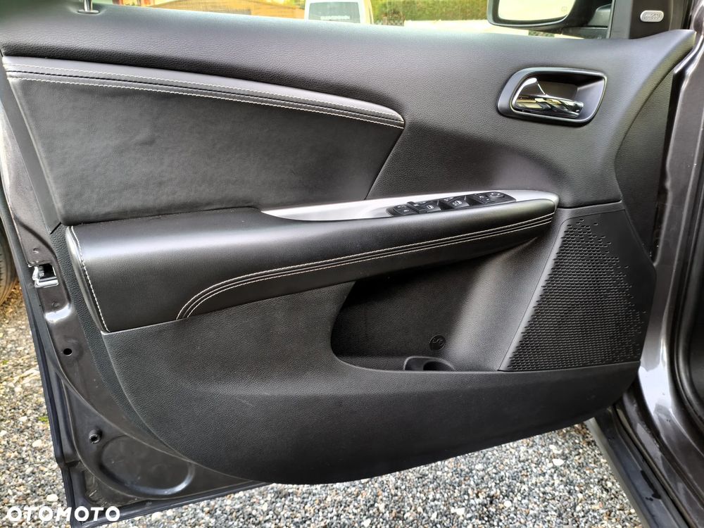 Fiat Freemont 2.0 Multijet Lounge AWD - 18