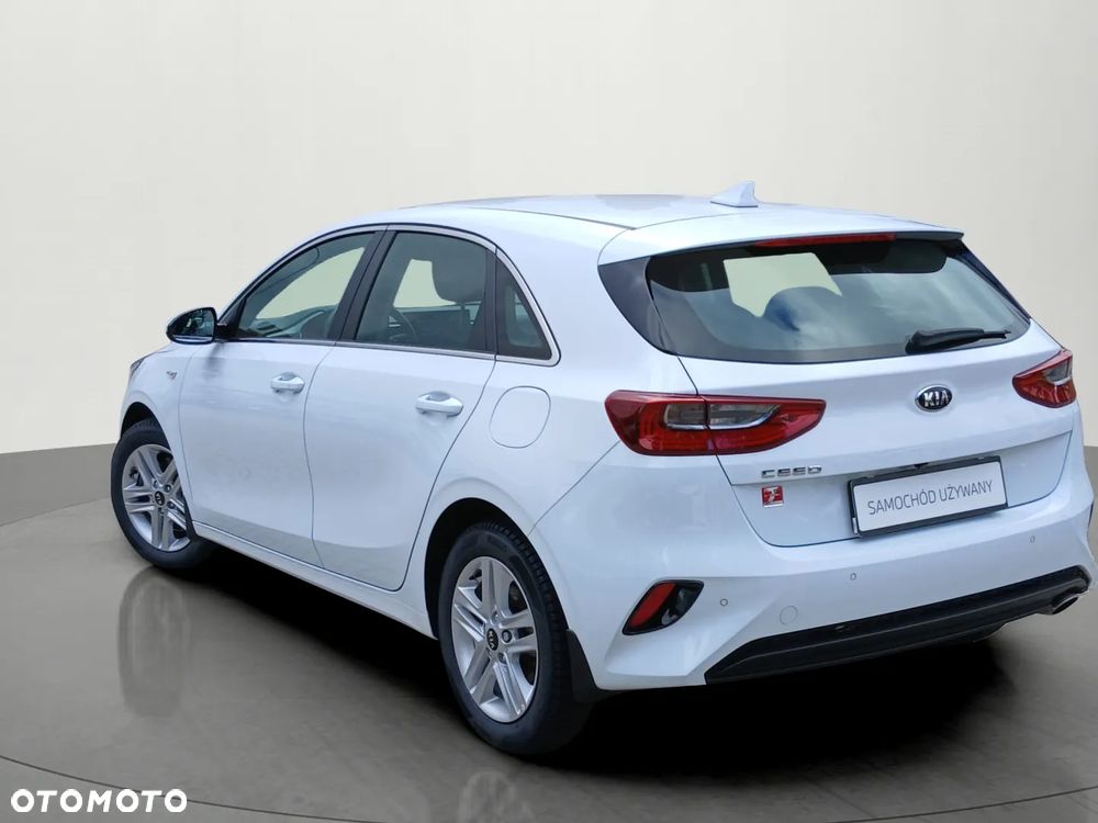Kia Ceed 1.4 T-GDI M DCT - 4